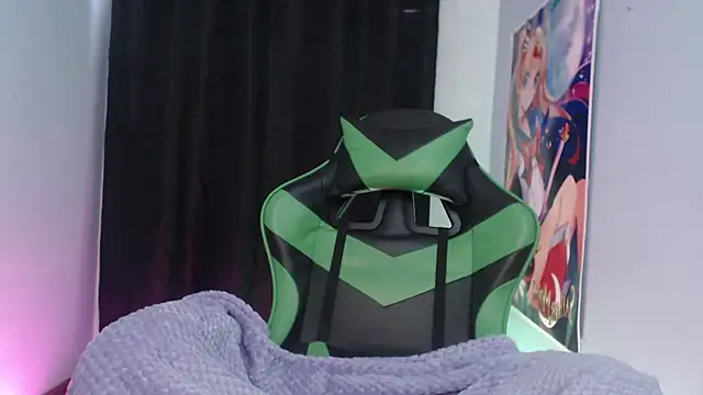 Snapshot of queen_salomme chatting on September 27, 11:59 am queen salomme online show from September 27, 11:59 am