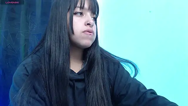 Snapshot of queen_salomme chatting on October 9, 12:03 pm queen salomme online show from October 9, 12:03 pm