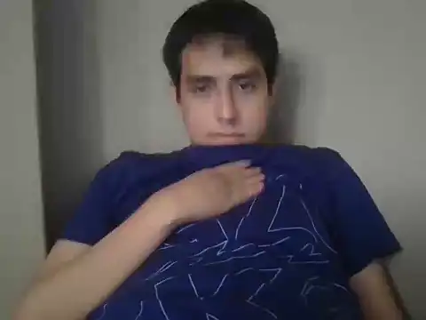 Snapshot of supguyLat chatting on May 14, 8:48 pm supguyLat online show from May 14, 8:48 pm