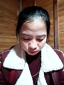 tulipsexy online show from January 18, 12:42 pm