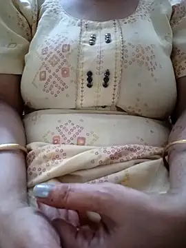 Snapshot of Jeya_thakur chatting on May 8, 5:57 am Jeya thakur online show from May 8, 5:57 am