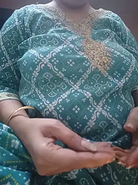 Snapshot of Jeya_thakur chatting on May 28, 3:48 am Jeya thakur online show from May 28, 3:48 am