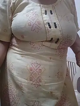 Snapshot of Jeya_thakur chatting on June 12, 6:34 am Jeya thakur online show from June 12, 6:34 am