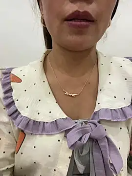 Milky-milk online show from April 22, 2:51 pm