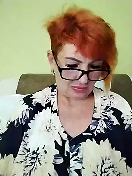 Snapshot of Alissa55552111 chatting on June 25, 5:12 am Alissa55552111 online show from June 25, 5:12 am