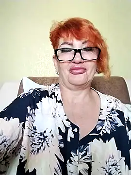 Snapshot of Alissa55552111 chatting on June 27, 7:02 am Alissa55552111 online show from June 27, 7:02 am
