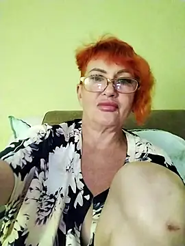 Snapshot of Alissa55552111 chatting on July 28, 6:42 pm Alissa55552111 online show from July 28, 6:42 pm
