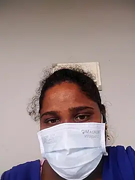 Snapshot of Ammulu-k chatting on September 25, 10:41 am Ammulu-k online show from September 25, 10:41 am