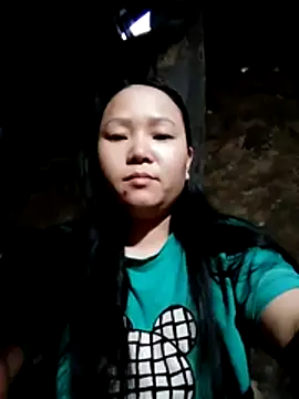 Snapshot of Biu_xx chatting on December 16, 11:43 pm Biu xx online show from December 16, 11:43 pm