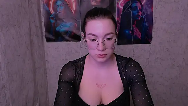 Snapshot of MiraBabe_ chatting on February 25, 12:37 pm MiraBabe online show from February 25, 12:37 pm