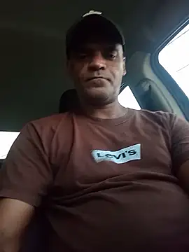 Snapshot of JeffersonRay chatting on May 17, 12:34 pm JeffersonRay online show from May 17, 12:34 pm