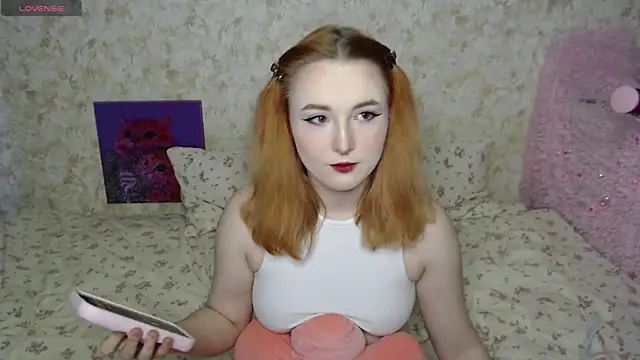 Snapshot of CherrieChuu chatting on September 26, 2:10 pm CherrieChuu online show from September 26, 2:10 pm