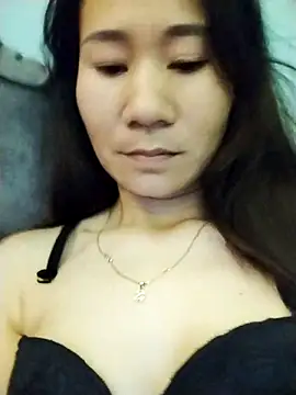 Snapshot of Girl_sexy98 chatting on February 25, 3:32 pm Girl sexy98 online show from February 25, 3:32 pm