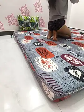 Snapshot of sassyishhu76 chatting on November 8, 9:20 am sassyishhu76 online show from November 8, 9:20 am