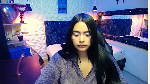 Snapshot of Amy_dl chatting on November 14, 12:37 pm Amy dl online show from November 14, 12:37 pm