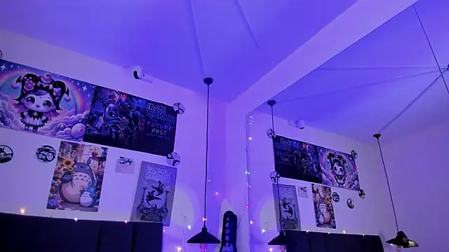 SabrinaV  online show from May 25, 11:16 am