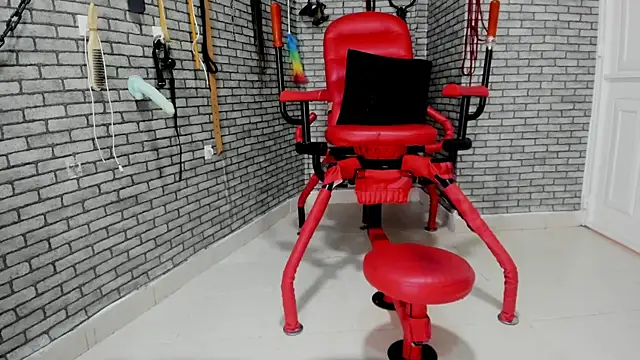 BDSM MEDUZA online show from December 22, 11:40 am