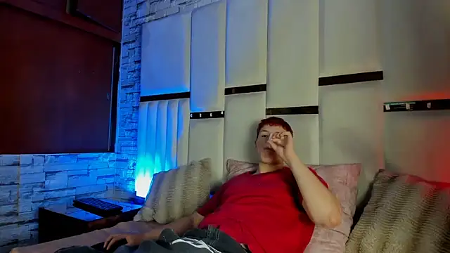 ANLLELOAndANGELA online show from March 10, 4:23 pm