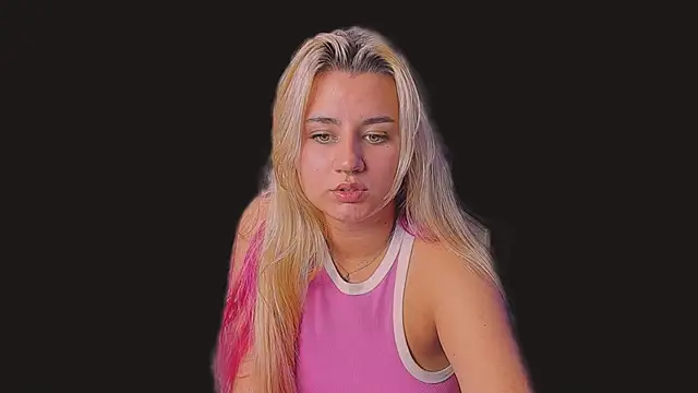 Snapshot of BarbaraSiren chatting on September 18, 3:25 pm BarbaraSiren online show from September 18, 3:25 pm