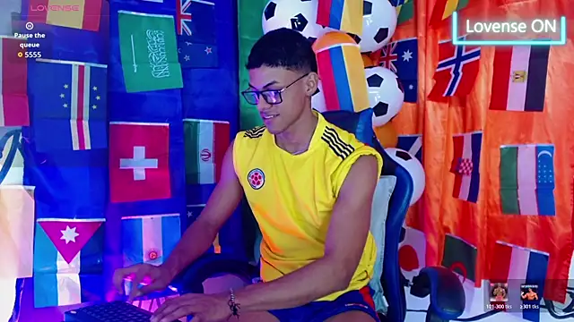 deivid bigcock1 online show from June 16, 1:30 am