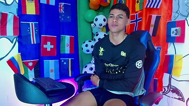deivid bigcock1 online show from July 14, 12:35 am