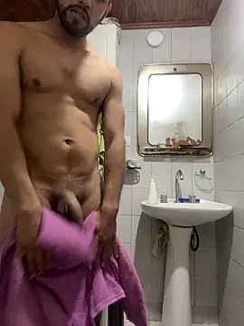 Snapshot of Fran-cisco1509 chatting on October 25, 8:22 am Fran-cisco1509 online show from October 25, 8:22 am