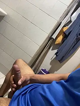 Snapshot of Fran-cisco1509 chatting on November 28, 8:00 pm Fran-cisco1509 online show from November 28, 8:00 pm