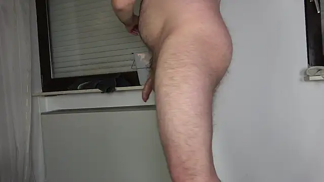 Snapshot of hiddenman87 chatting on October 1, 7:53 pm hiddenman87 online show from October 1, 7:53 pm