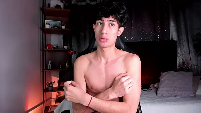 Snapshot of Lenapaul_ chatting on November 30, 4:44 pm Lenapaul online show from November 30, 4:44 pm