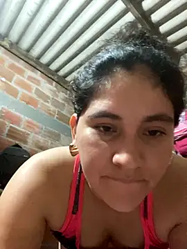 Snapshot of lunasexyhot18 chatting on October 17, 6:32 pm lunasexyhot18 online show from October 17, 6:32 pm