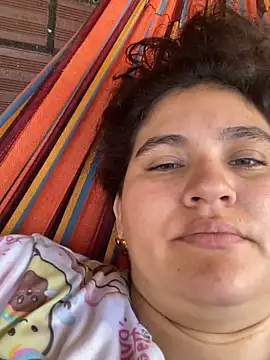 Snapshot of lunasexyhot18 chatting on October 25, 4:57 pm lunasexyhot18 online show from October 25, 4:57 pm