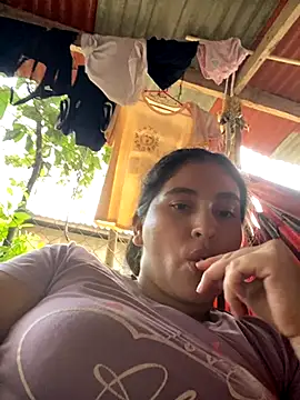 Snapshot of lunasexyhot18 chatting on November 7, 10:10 pm lunasexyhot18 online show from November 7, 10:10 pm