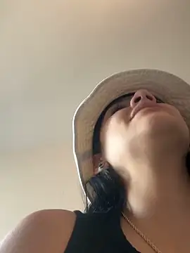 Mia fire666 online show from December 2, 11:11 pm