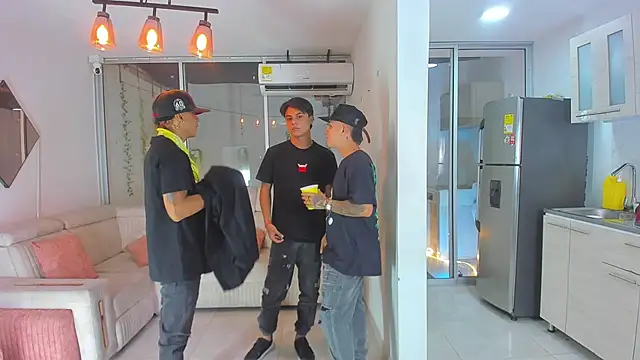 Houseofwarrios online show from November 11, 5:40 am