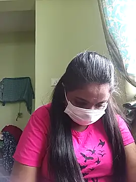 Snapshot of queendivya chatting on September 20, 3:51 am queendivya online show from September 20, 3:51 am