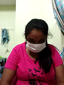 Snapshot of queendivya chatting on September 20, 3:57 pm queendivya online show from September 20, 3:57 pm