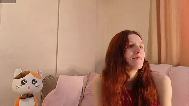 Snapshot of Little_rosy chatting on February 23, 4:32 am Little rosy online show from February 23, 4:32 am