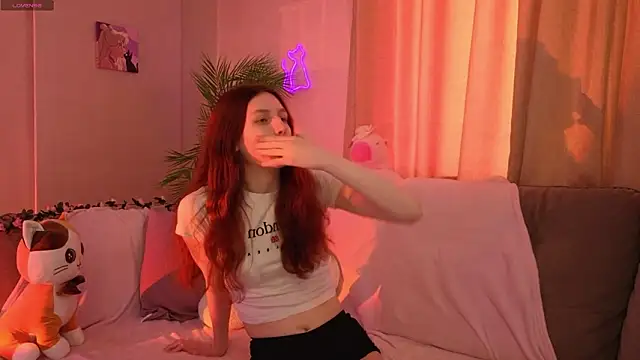 Snapshot of Little_rosy chatting on March 16, 4:29 am Little rosy online show from March 16, 4:29 am