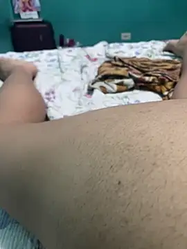 Snapshot of kylieputinha chatting on March 22, 9:56 am kylieputinha online show from March 22, 9:56 am