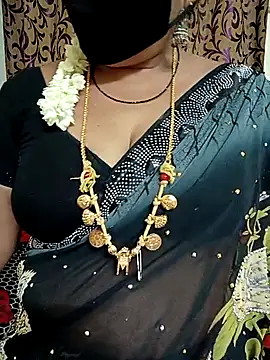 Snapshot of Maithili18 chatting on September 29, 8:19 am Maithili18 online show from September 29, 8:19 am