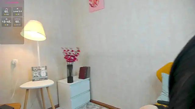  DarknessQueen online show from September 27, 11:15 am