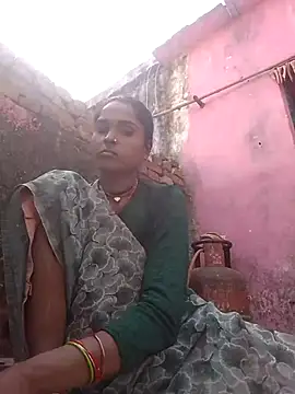 Hot reshmaji online show from May 3, 2:28 am
