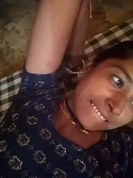 Hot reshmaji online show from June 18, 4:13 am