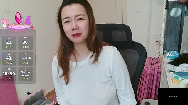 sallycui online show from May 25, 11:44 pm