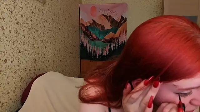 Snapshot of Layla_Glam chatting on June 7, 3:05 pm Layla Glam online show from June 7, 3:05 pm