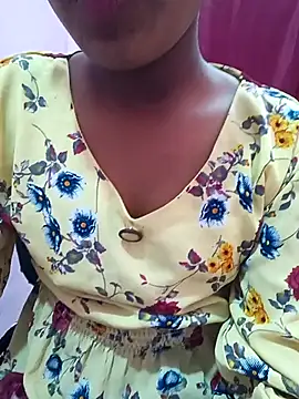 Snapshot of pari_rani7 chatting on November 30, 4:16 am pari rani7 online show from November 30, 4:16 am