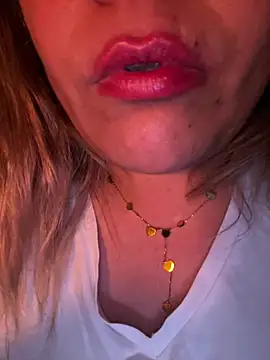 Snapshot of Heidaa chatting on January 15, 11:41 pm Heidaa online show from January 15, 11:41 pm