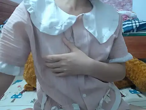 Hannie 26 online show from October 19, 12:50 pm