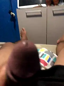 Snapshot of Alangostoso092 chatting on October 27, 2:26 am Alangostoso092 online show from October 27, 2:26 am