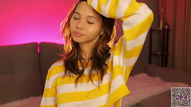 Snapshot of lovekissmes chatting on November 18, 2:54 pm lovekissmes online show from November 18, 2:54 pm